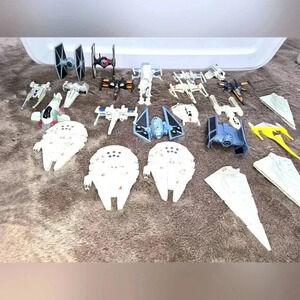 Star Wars Mini Hot Wheels Diecast Toys Assorted Mini Toys